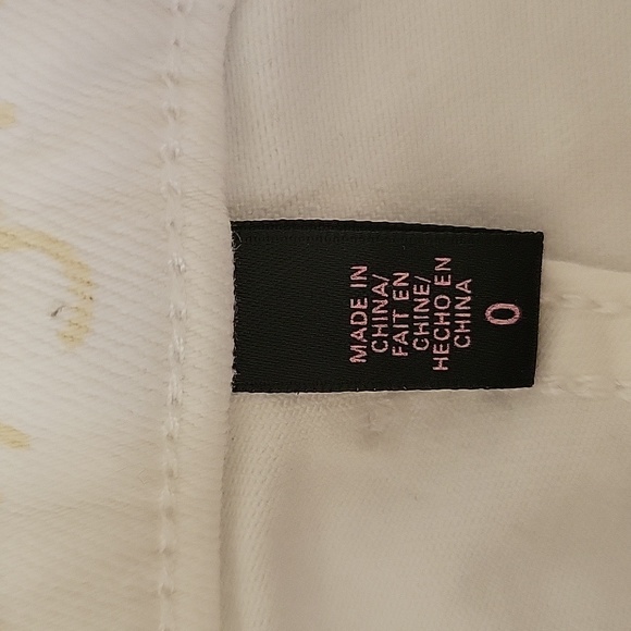 Victoria Secret High Rise, Distressed, White Denim Angel Wings Shorts Size 0 - Picture 4 of 12